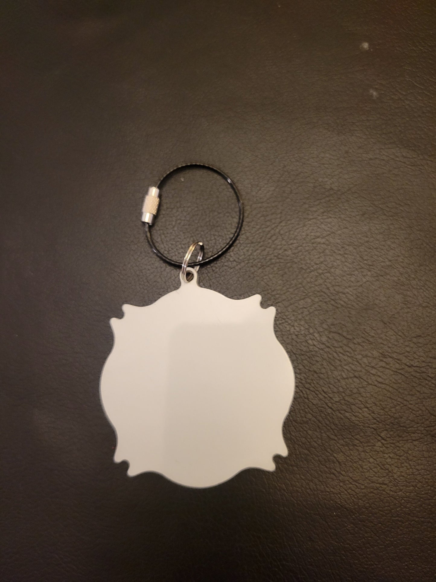 Herotags Plain White Maltese "White aluminum" Tag